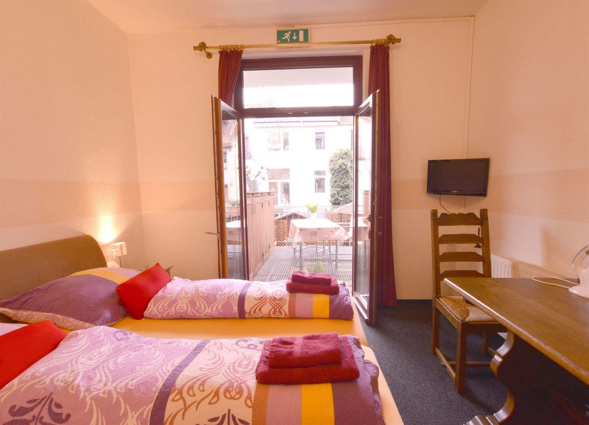 Marion Weber Aparthotel 3*